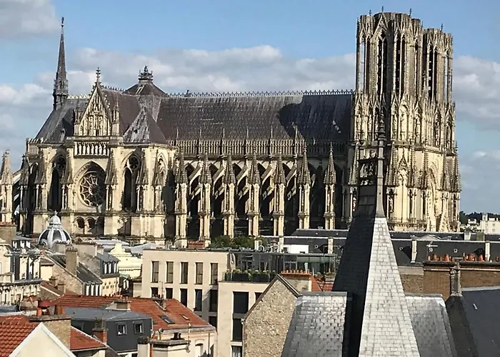 Centre - Vue Cathedrale - 33 Appartement Reims